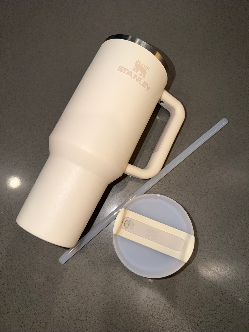 Stanley 40 oz Tumbler with Handle & Straw Lid (White with light brown accents)